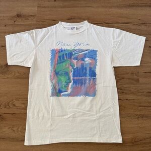Vintage 90’s New York City Statue Of Liberty Aracon Tee Size XL